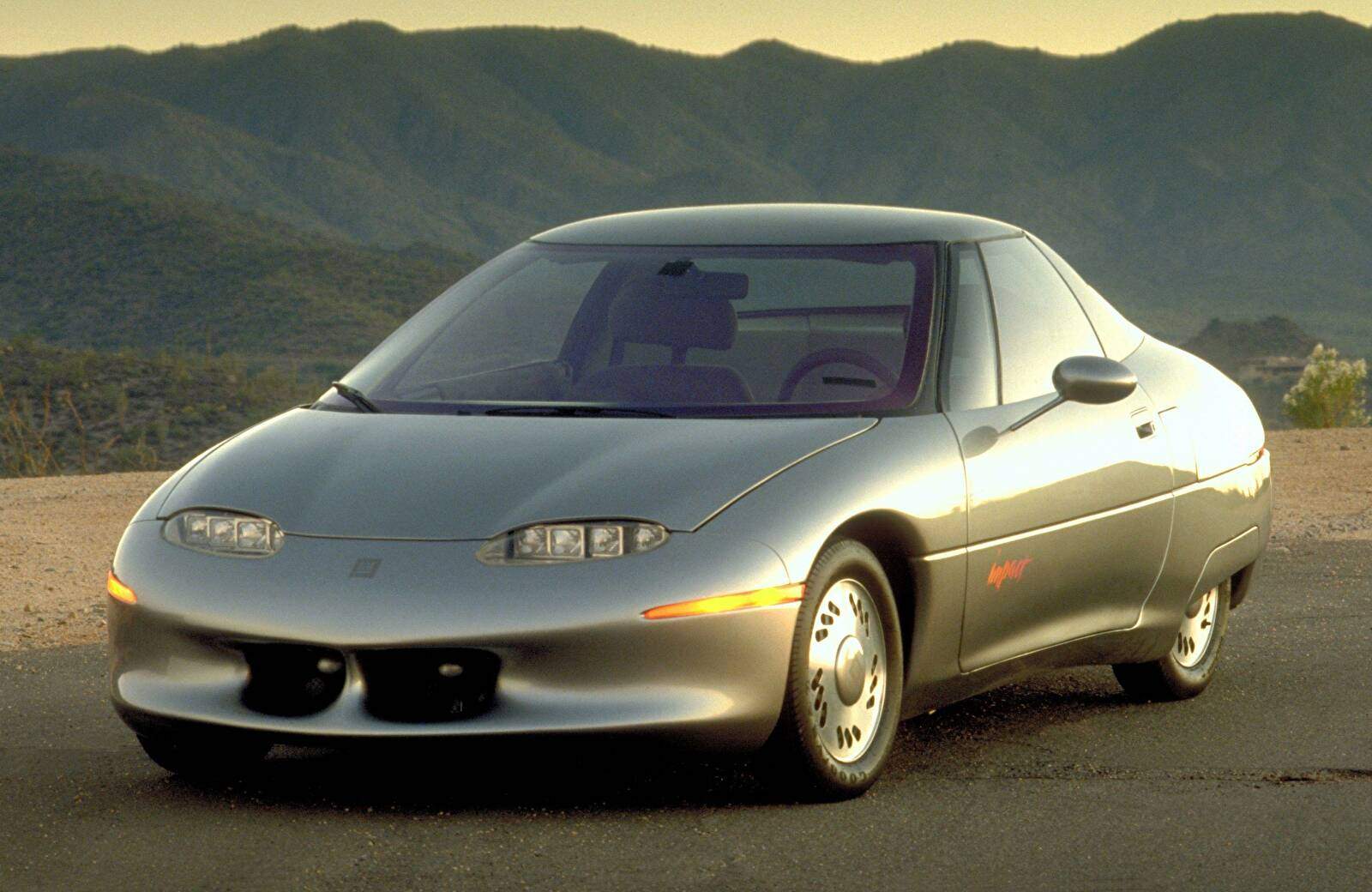 GM Impact Concept (1990),  ajouté par fox58