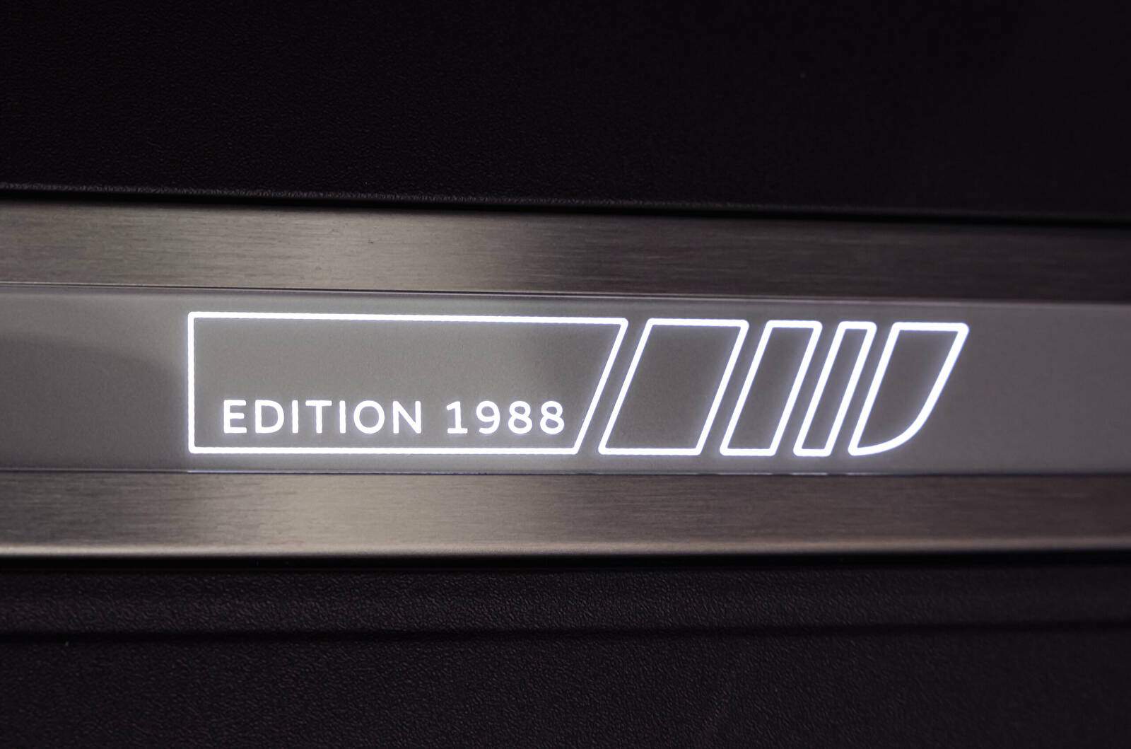 Jaguar F-Pace SVR « Edition 1988 » (2022),  ajouté par fox58
