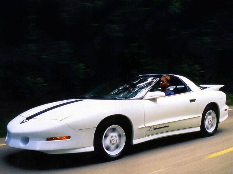 Pontiac Firebird IV Trans Am 5.7 V8 « 25th Anniversary » (1994),  ajouté par fox58