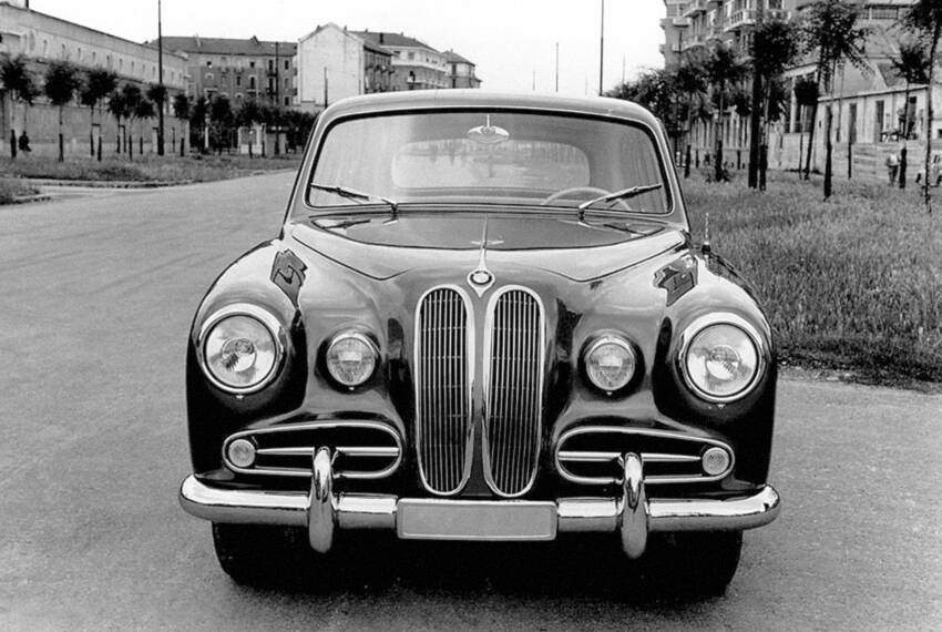 BMW 501 Berlina Prototype (1951),  ajouté par fox58