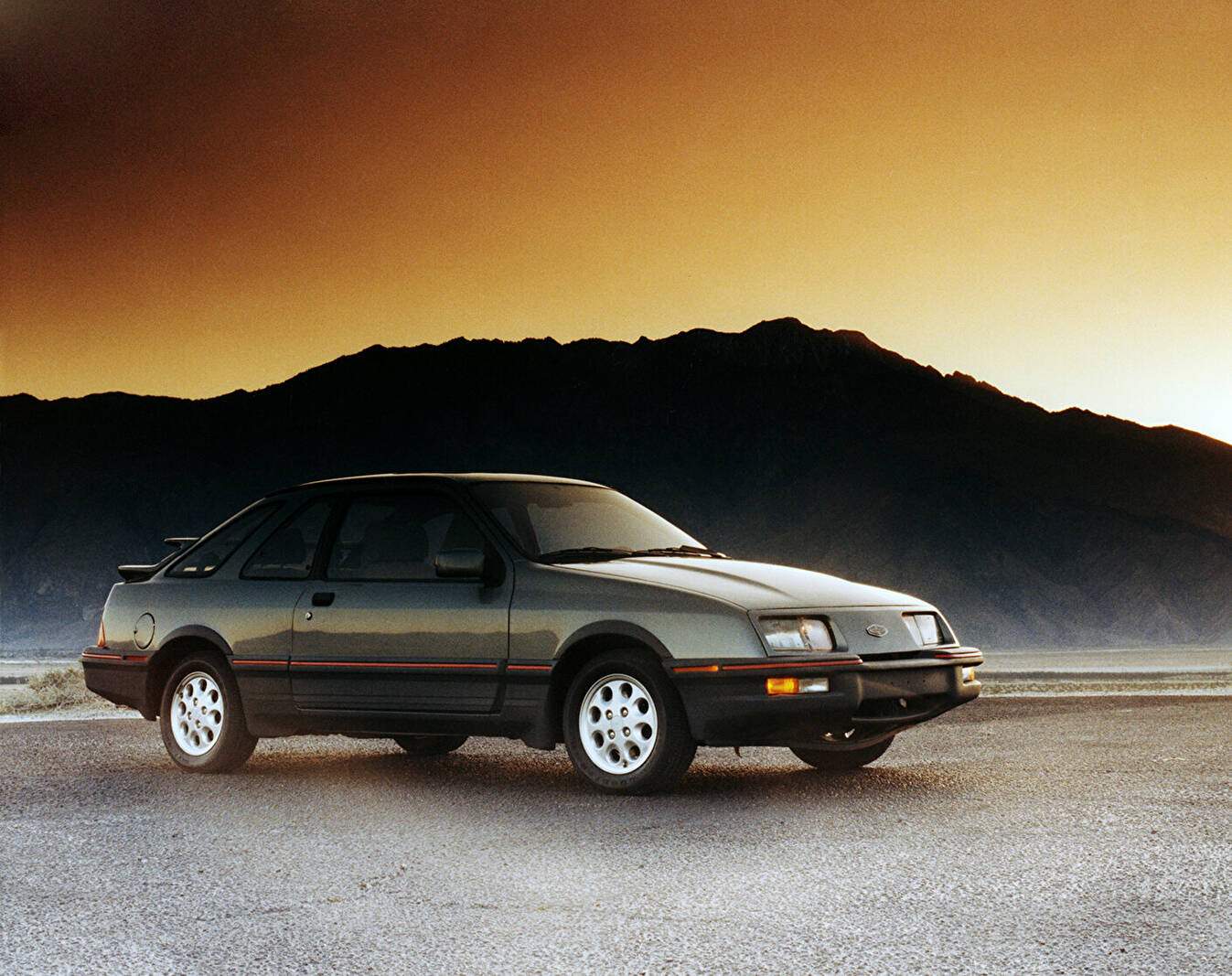 Merkur XR4Ti (1984-1987),  ajouté par fox58