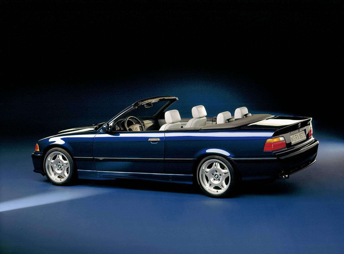 BMW M3 3.0 Cabriolet (E36) (1994-1996),  ajouté par fox58