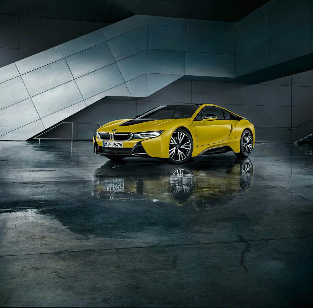 BMW i8 (I16) « Frozen Yellow Edition » (2017-2018),  ajouté par fox58