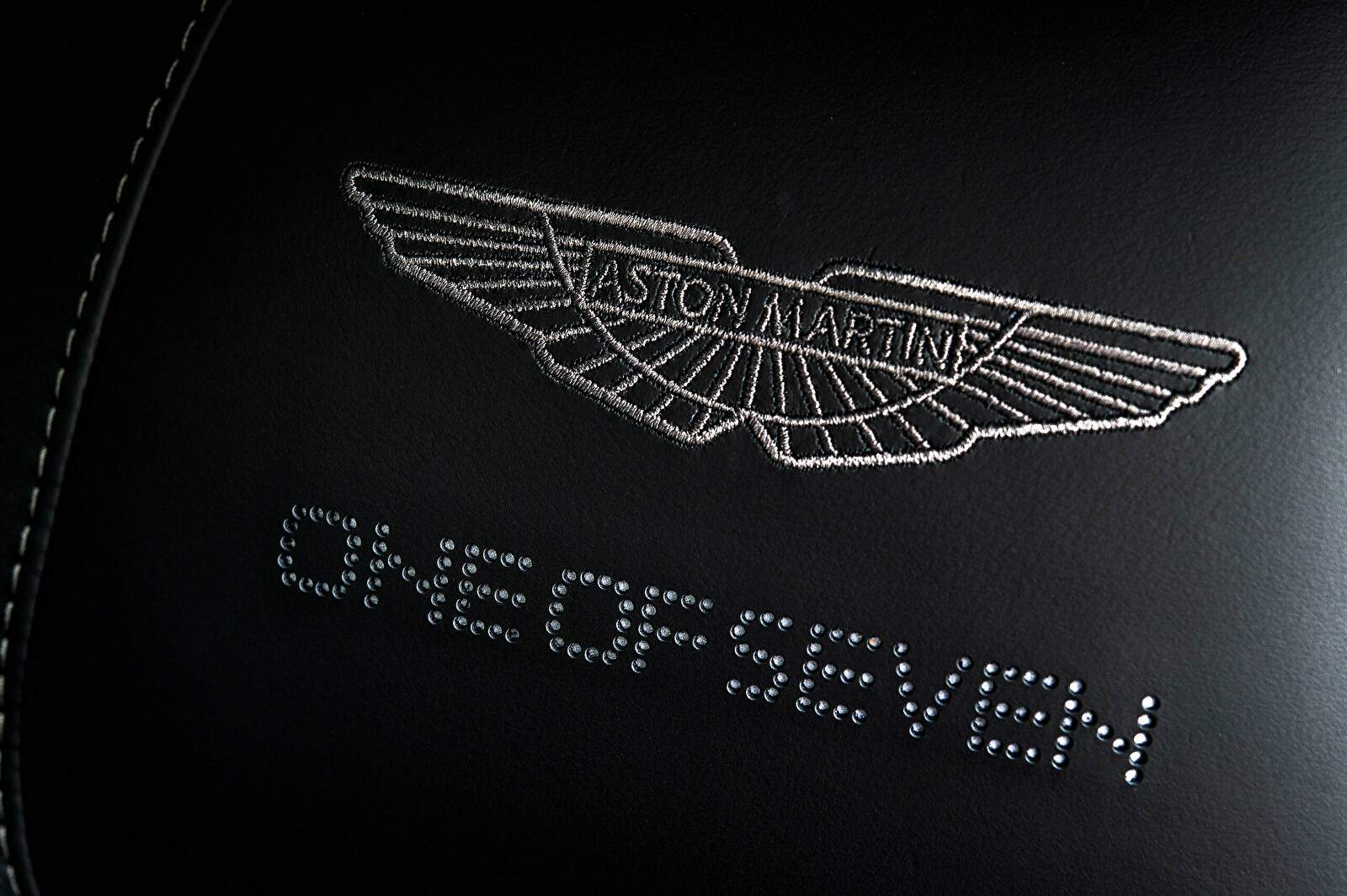 Aston Martin Vanquish II « One of Seven » (2015),  ajouté par fox58