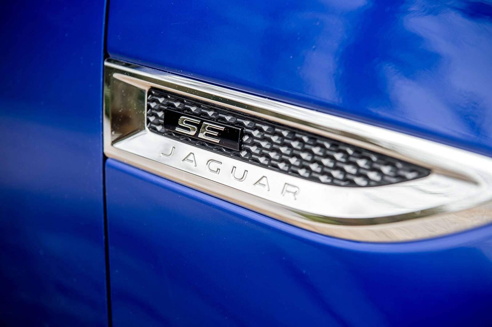 Jaguar E-Pace D180 (2017-2020),  ajouté par fox58