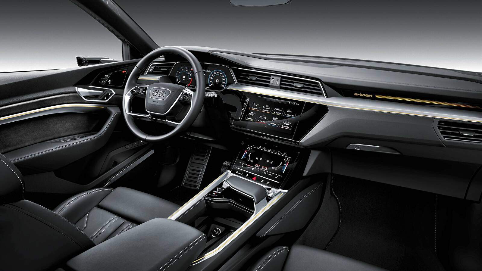 Audi e-tron 55 (GE) (2018-2022),  ajouté par fox58