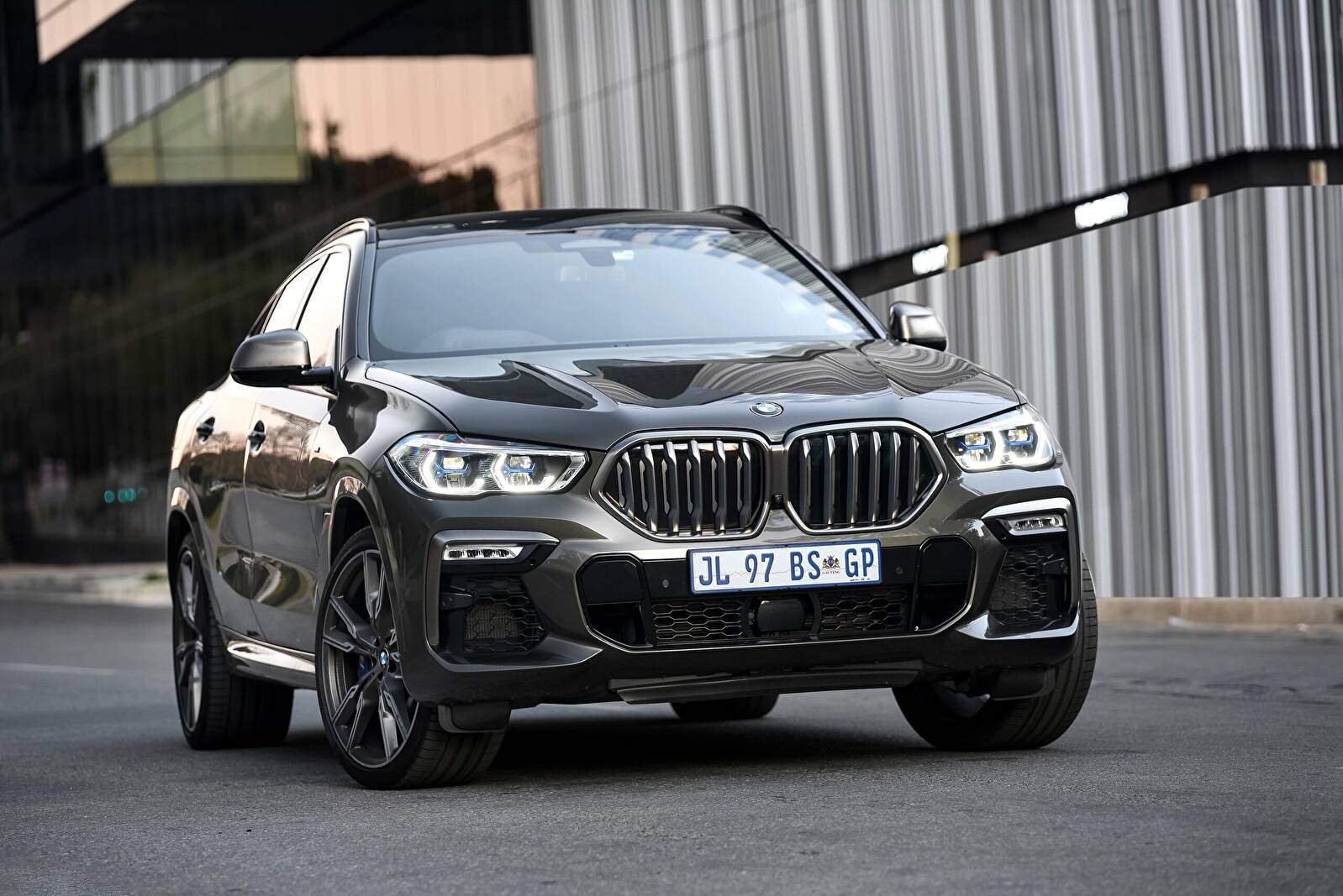 BMW X6 M50d (G06) (2019-2020),  ajouté par fox58