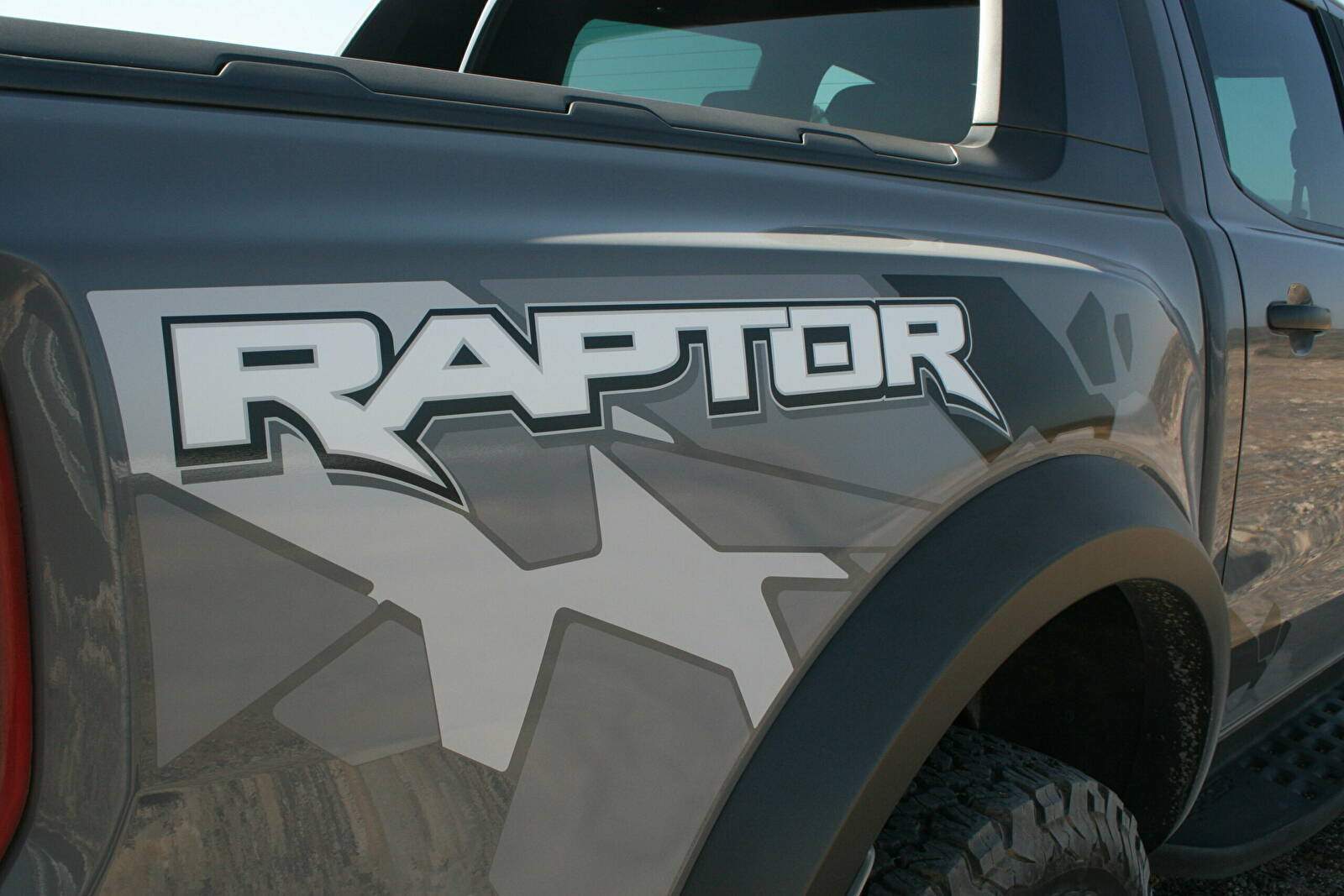 Ford Ranger III Raptor Double Cab 2.0 EcoBlue 215 (T6) (2019-2022),  ajouté par fox58