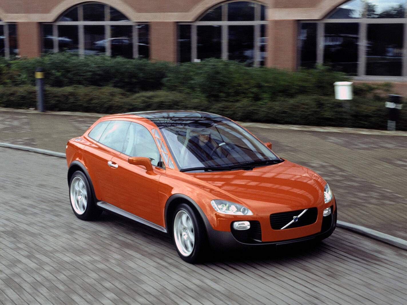 Volvo SCC Concept (2001),  ajouté par fox58