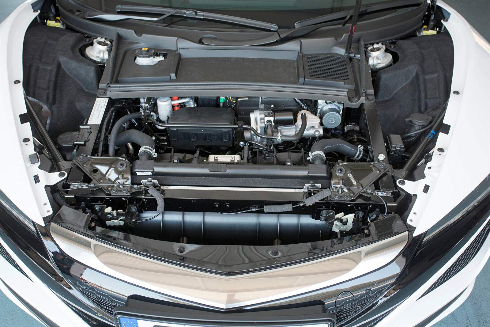 Honda NSX II (2016-2022),  ajouté par fox58
