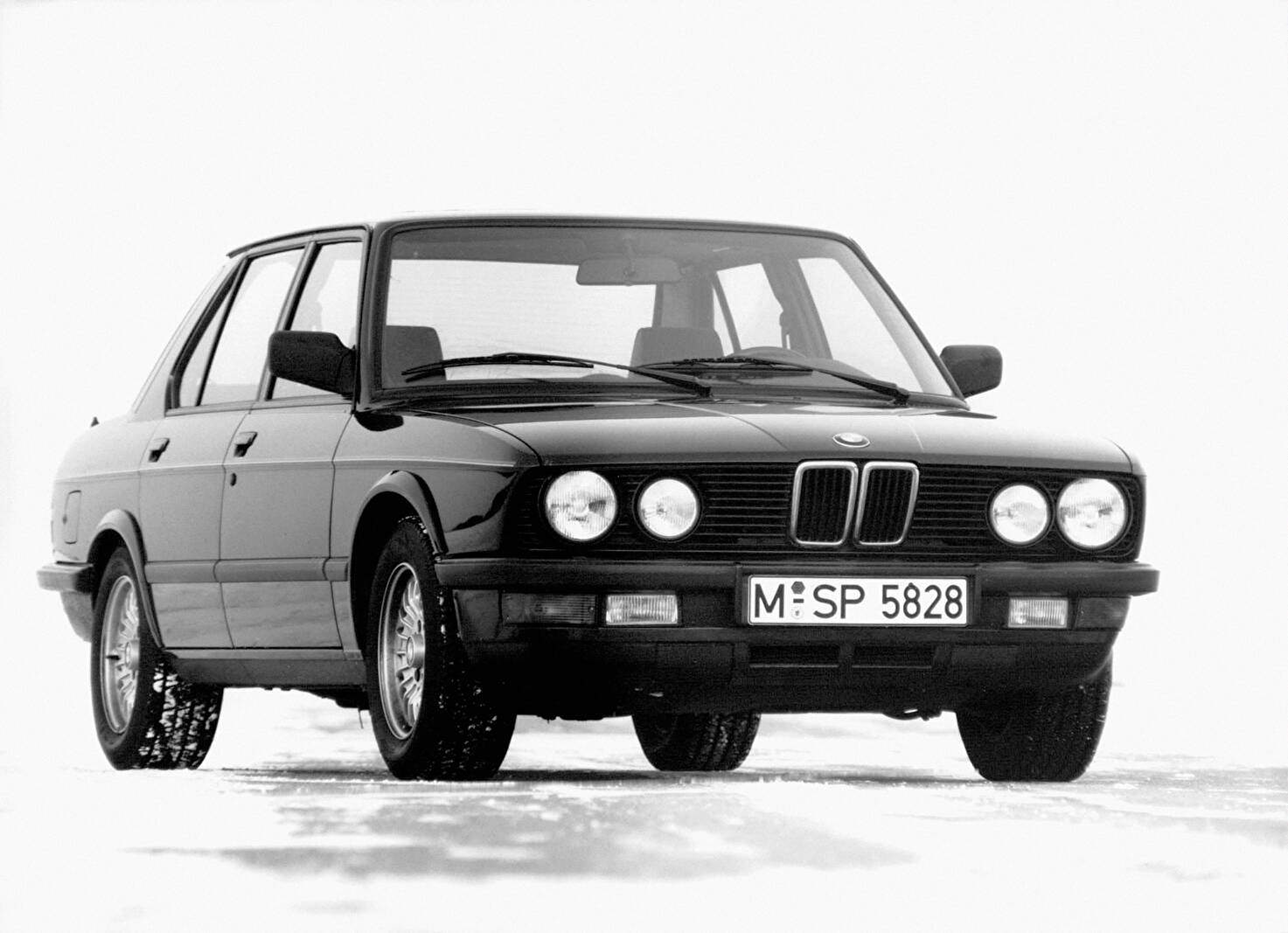BMW 535i (E28) (1984-1987),  ajouté par fox58
