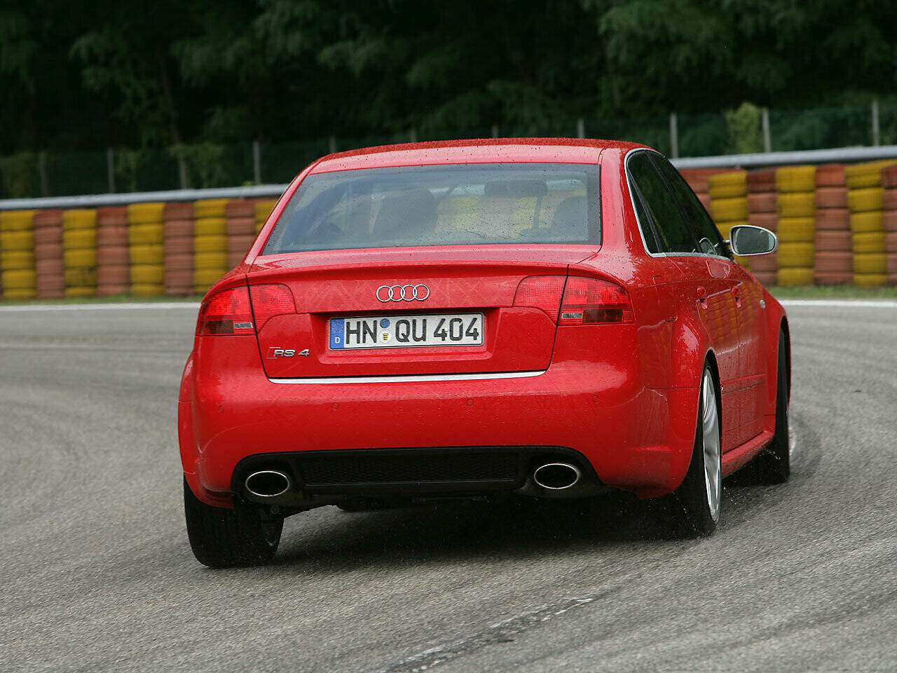 Audi RS4 III (B7) (2005-2007),  ajouté par fox58