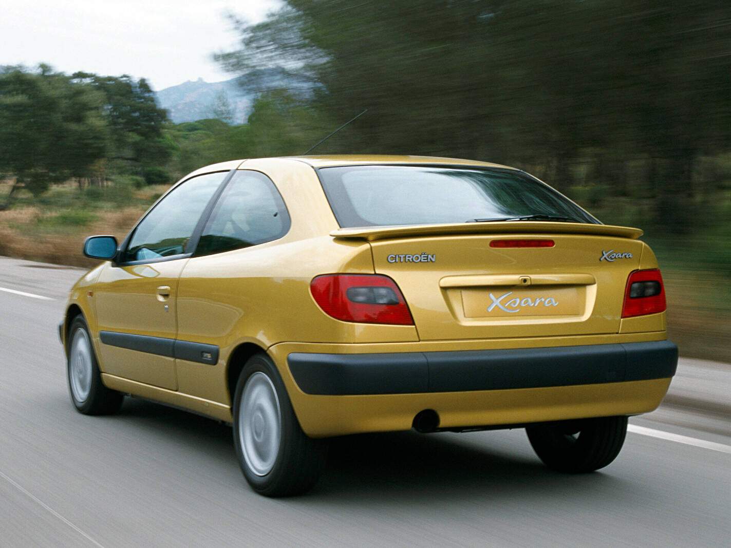 Citroën Xsara 2.0 16v VTS (1998-2005),  ajouté par fox58