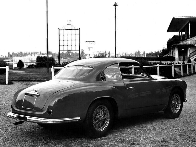Alfa Romeo 1900 Sprint (1952-1954),  ajouté par fox58