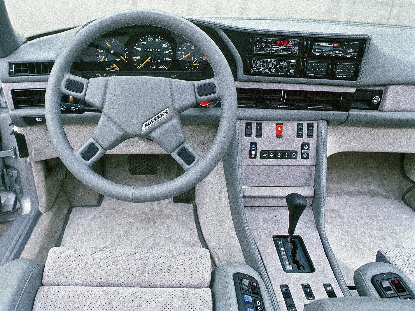 Zender 500 SET (1983),  ajouté par fox58