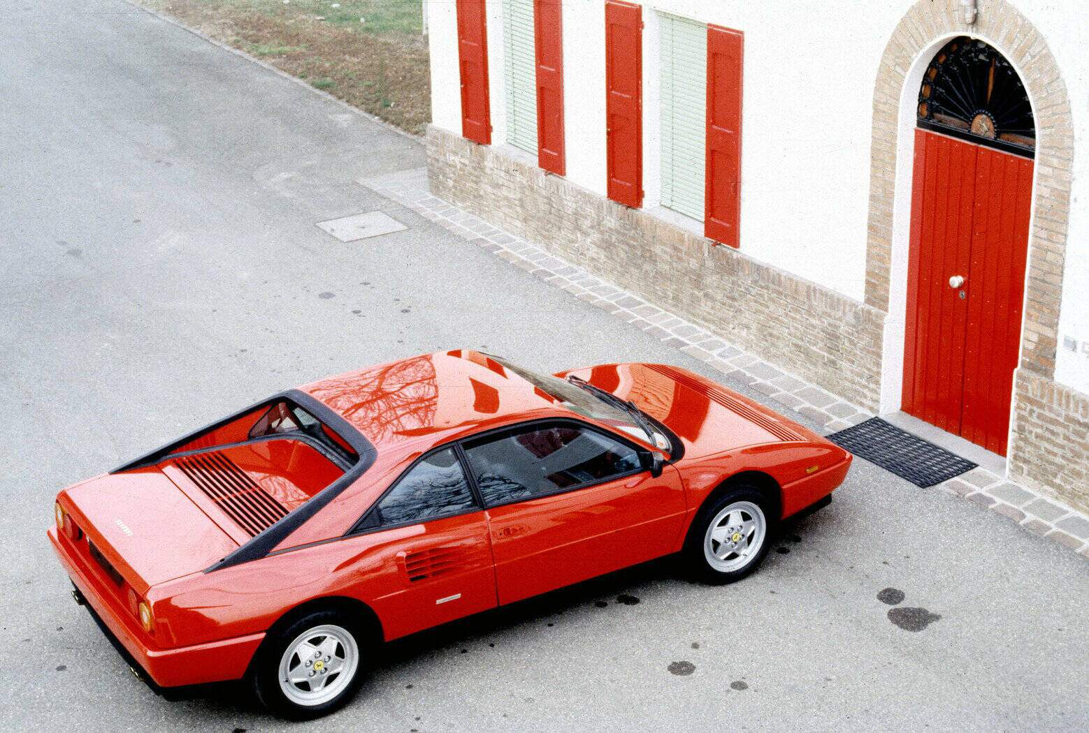 Ferrari Mondial T (1989-1993),  ajouté par fox58