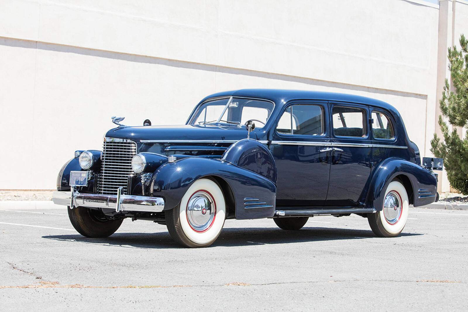 Cadillac Series 90 V16 Imperial Sedan Fleetwood (1938-1940),  ajouté par fox58