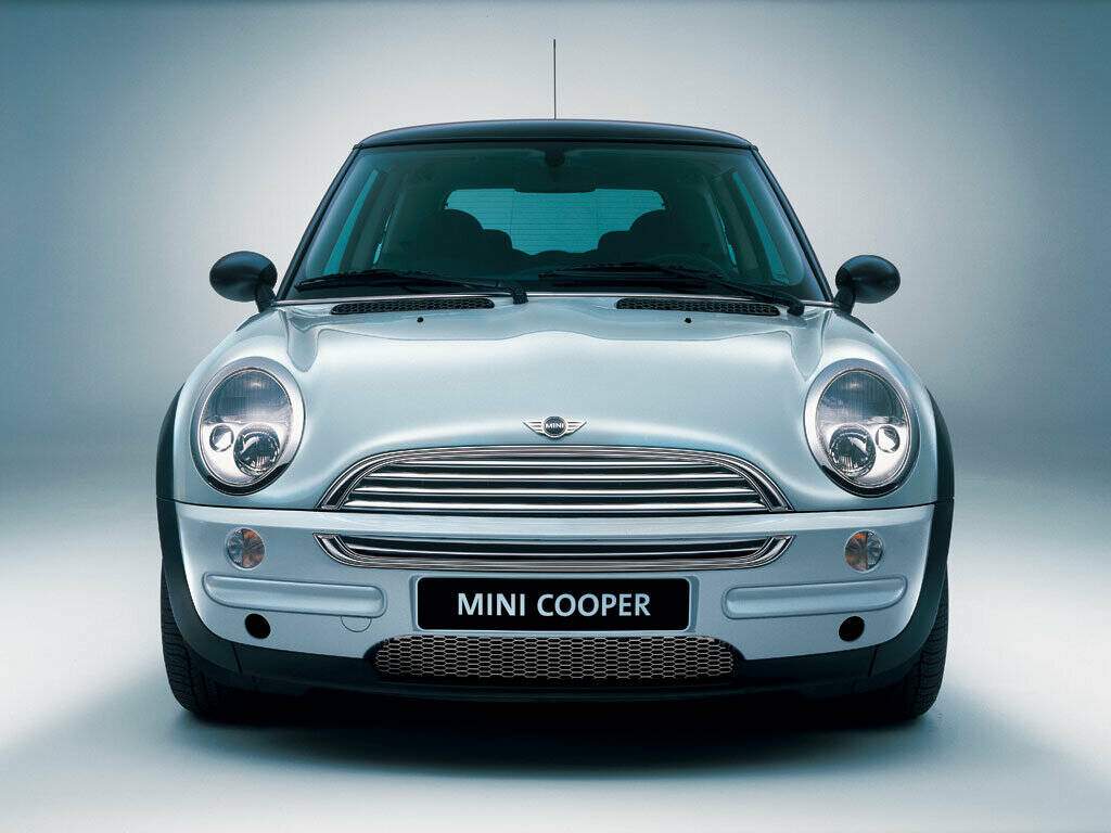 Mini Cooper (R50) (2001-2007),  ajouté par fox58