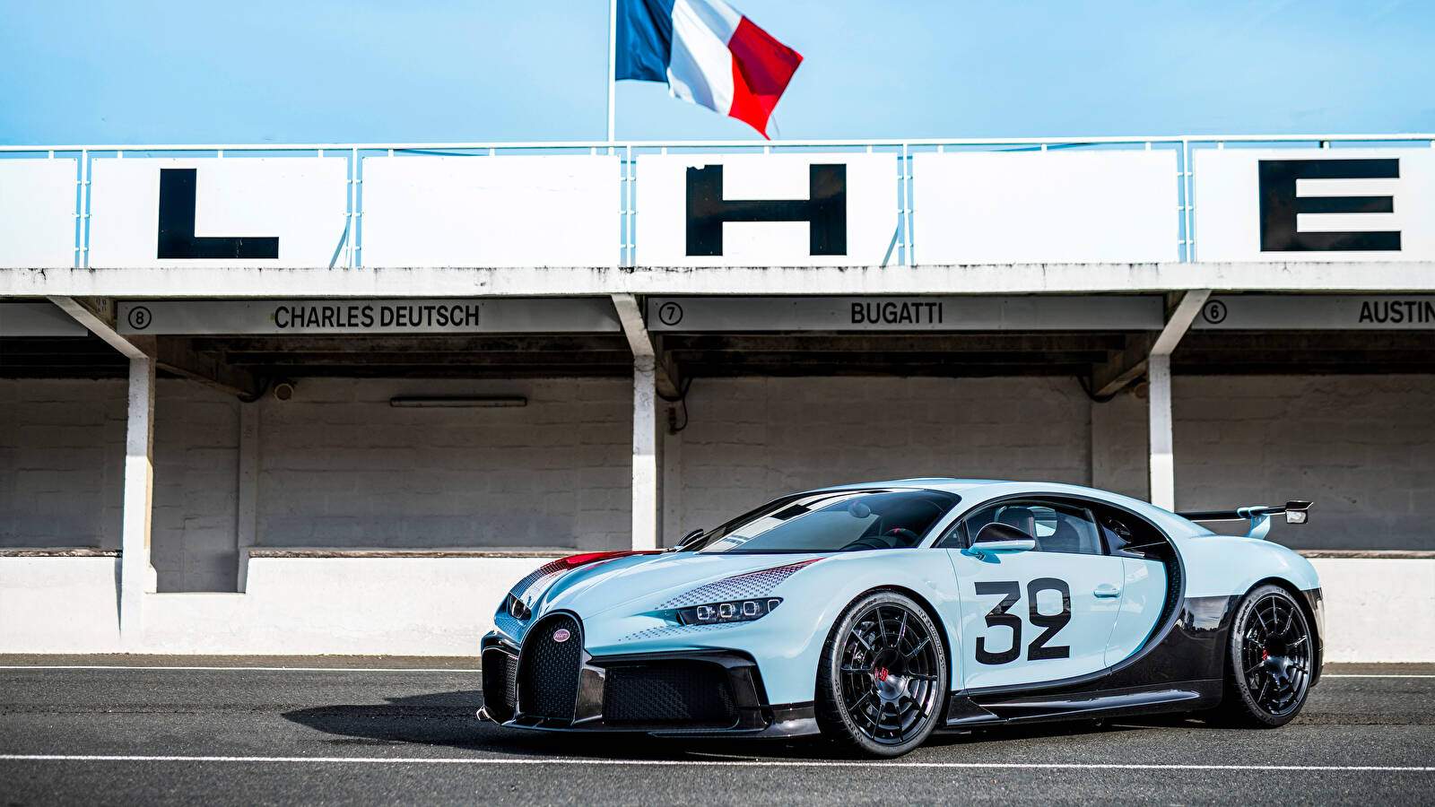 Bugatti Chiron Pur Sport « Grand Prix » (2022),  ajouté par fox58