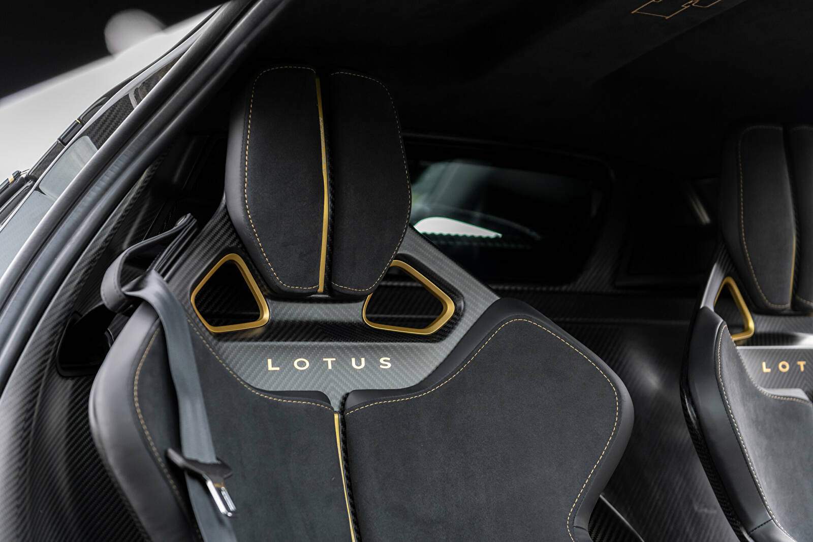 Lotus Evija « Fittipaldi » (2023),  ajouté par fox58