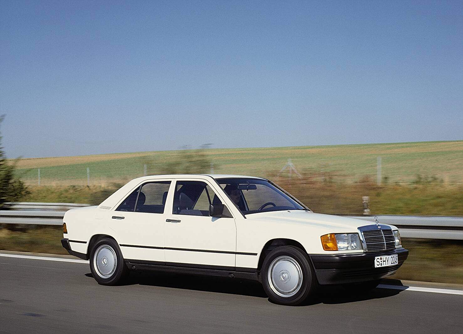 Mercedes-Benz 190 E 2.6 (W201) (1985-1988),  ajouté par fox58