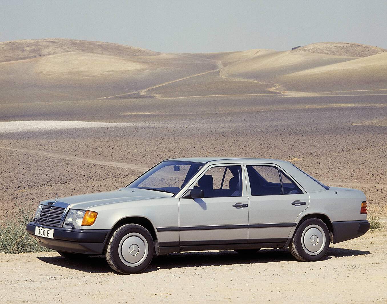 Mercedes-Benz 300 E (W124) (1984-1989),  ajouté par fox58