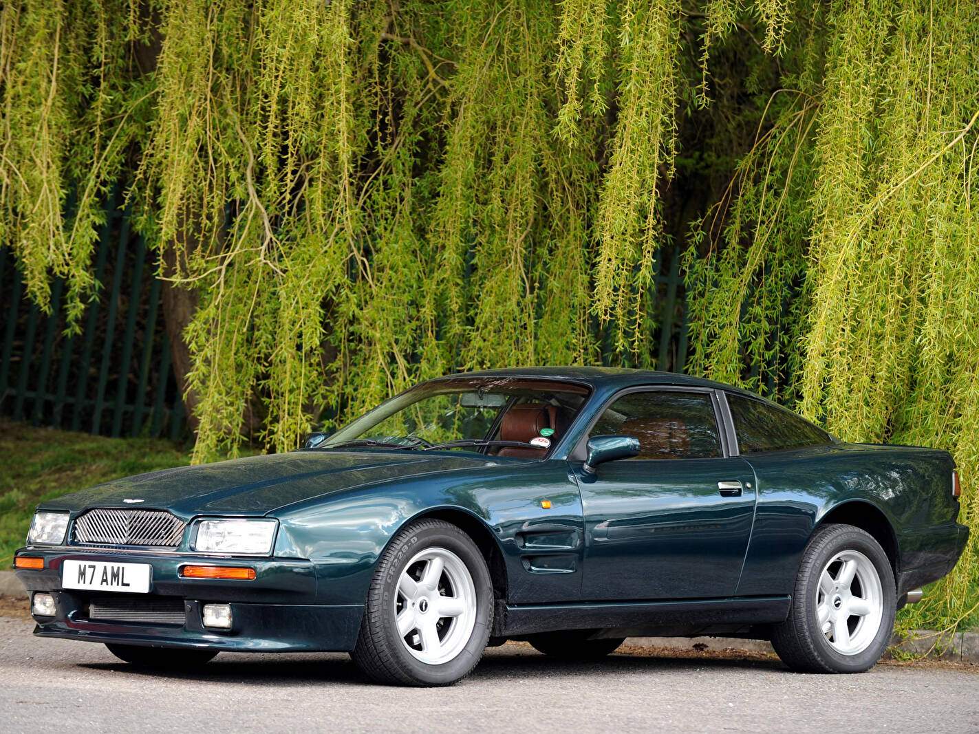Aston Martin Virage « Limited Edition » (1994),  ajouté par fox58