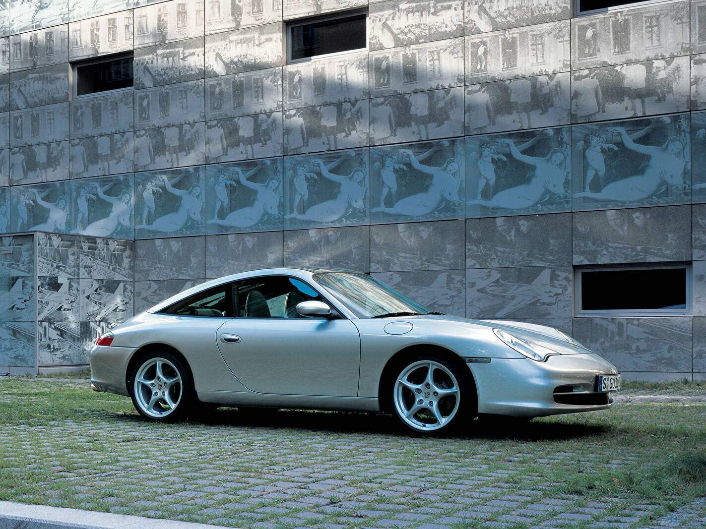 Porsche 911 Targa (996) (2001-2005),  ajouté par fox58