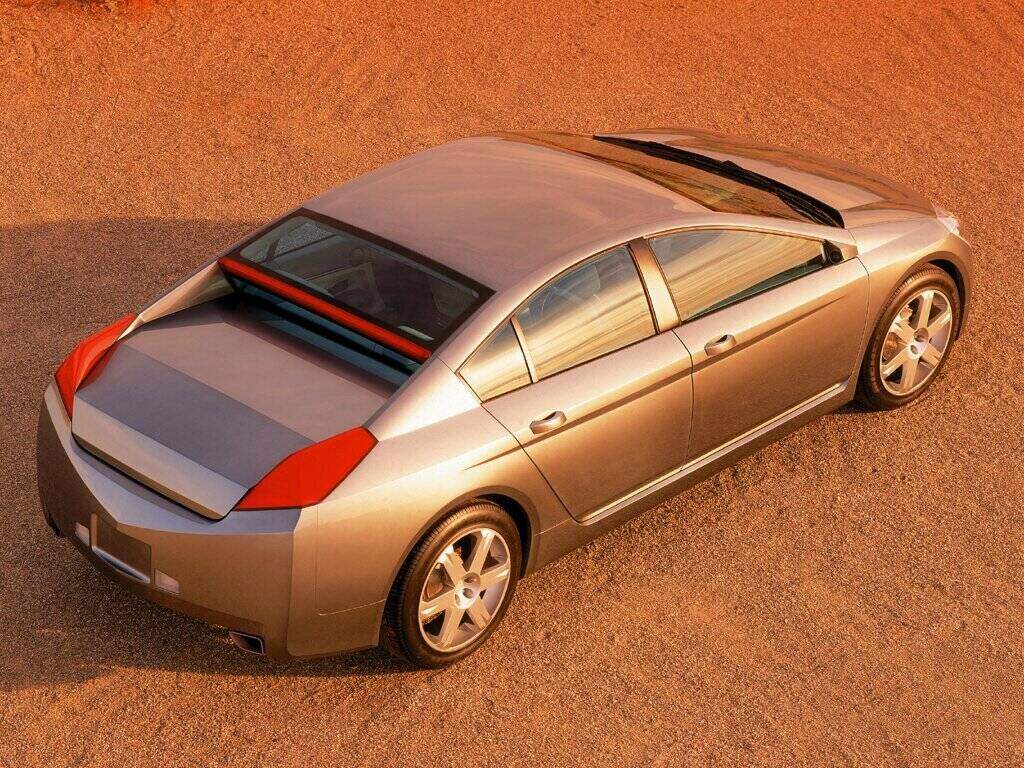 Dodge Intrepid ESX3 Concept (2000),  ajouté par fox58