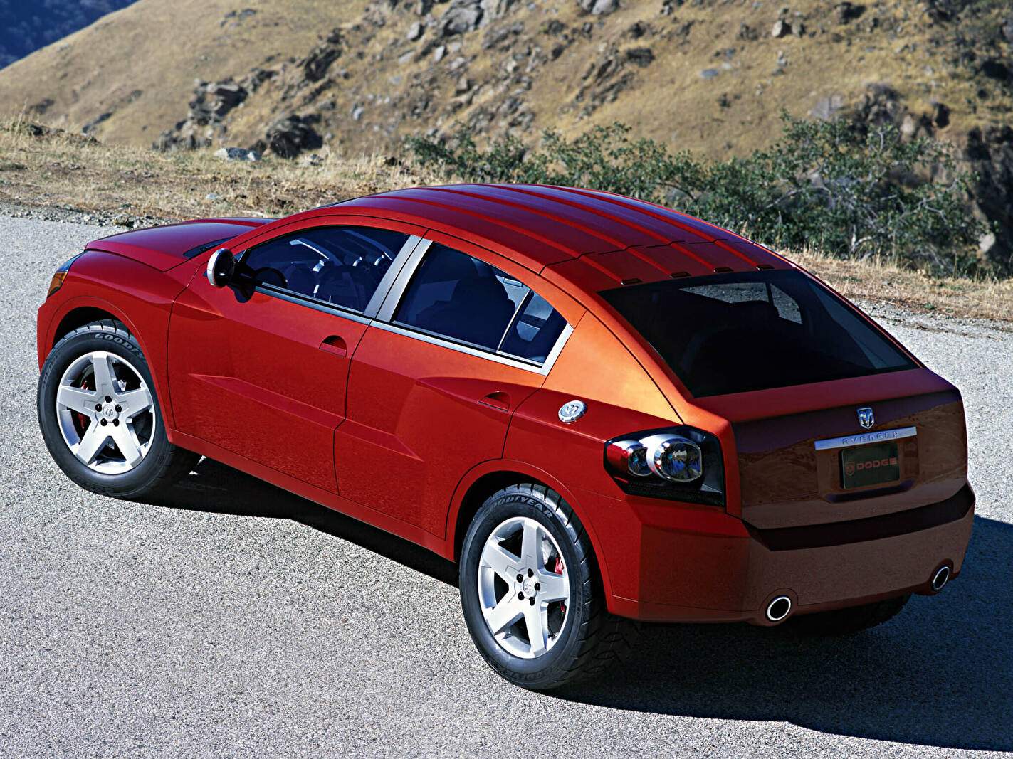 Dodge Avenger Concept (2003),  ajouté par fox58