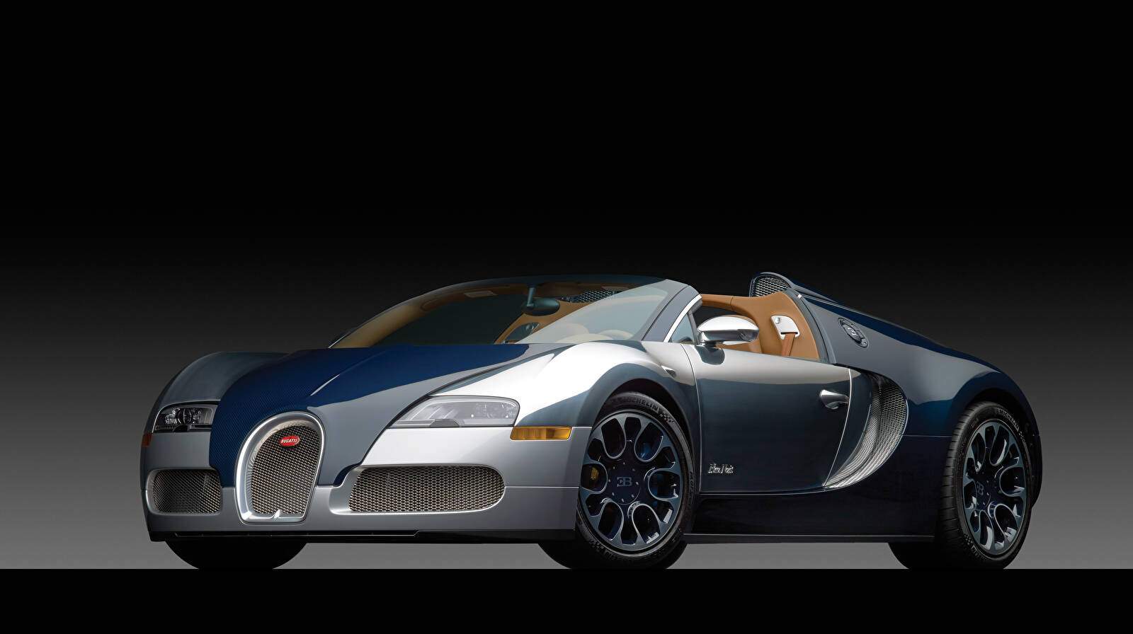 Bugatti EB 16.4 Veyron Grand Sport « Bleu Nuit » (2010),  ajouté par fox58