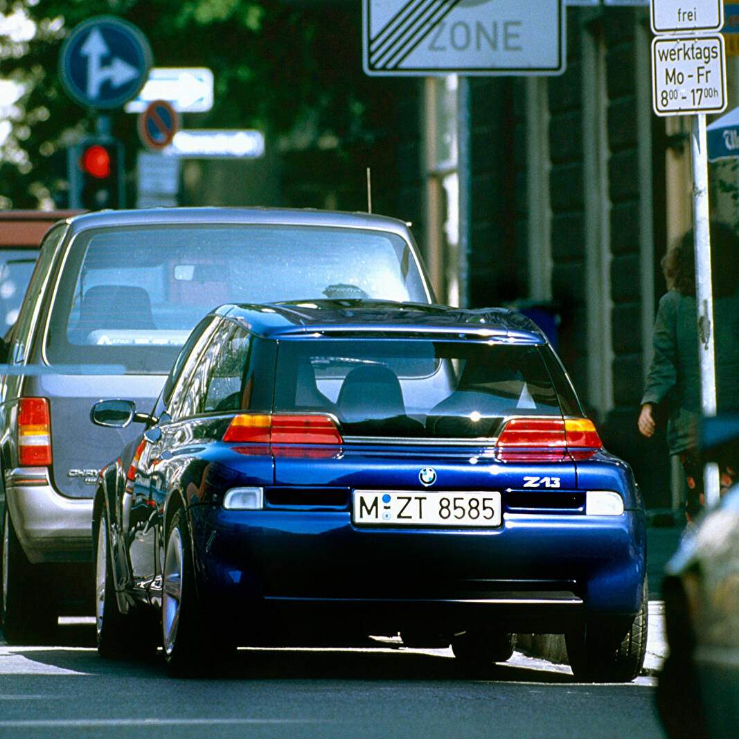 BMW Z13 Concept (1993),  ajouté par fox58
