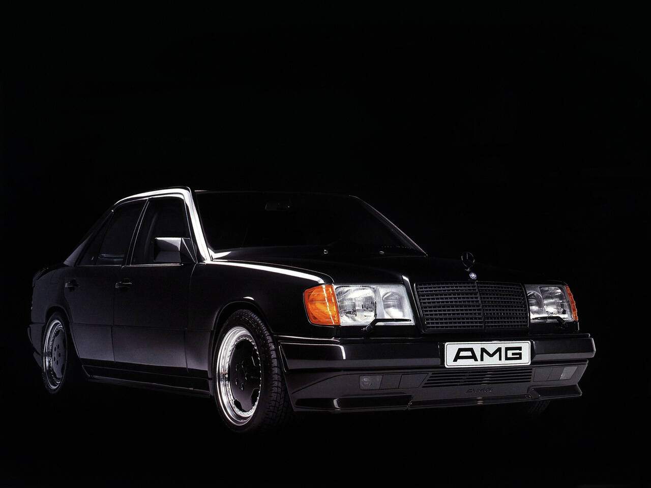 Mercedes-Benz 300 E 6.0 AMG (W124) (1987-1991),  ajouté par fox58