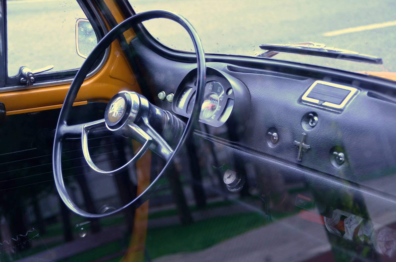 Seat 600 L Especial (1972-1974),  ajouté par trabantino
