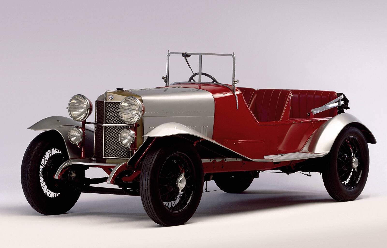 Alfa Romeo RLSS 22/90 (1927),  ajouté par fox58