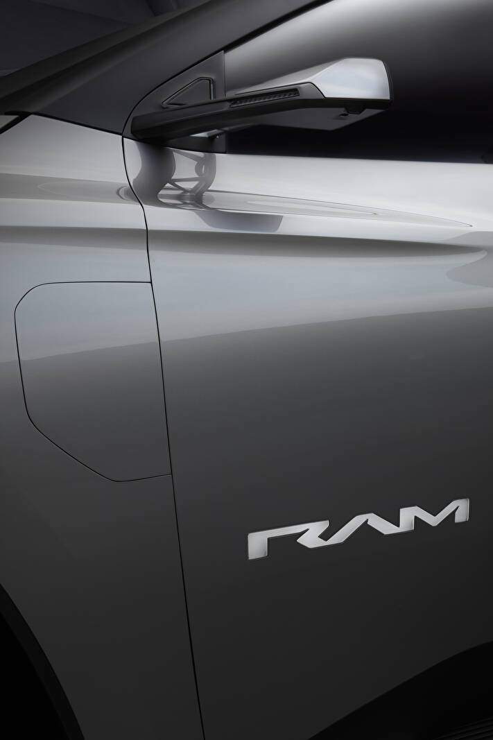 RAM 1500 Revolution BEV Concept (2023),  ajouté par fox58