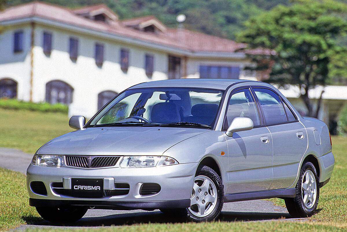 Mitsubishi Carisma 1.8 (1995-1997),  ajouté par fox58