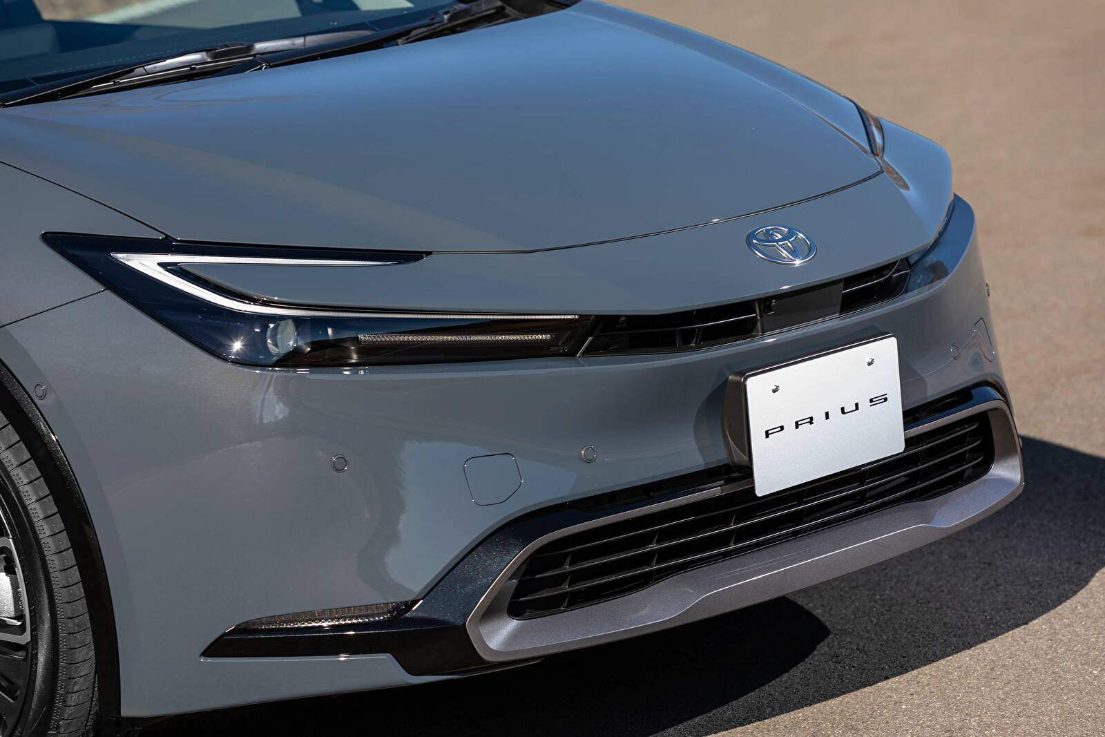 Toyota Prius V 2.0 Hybrid (2023),  ajouté par fox58