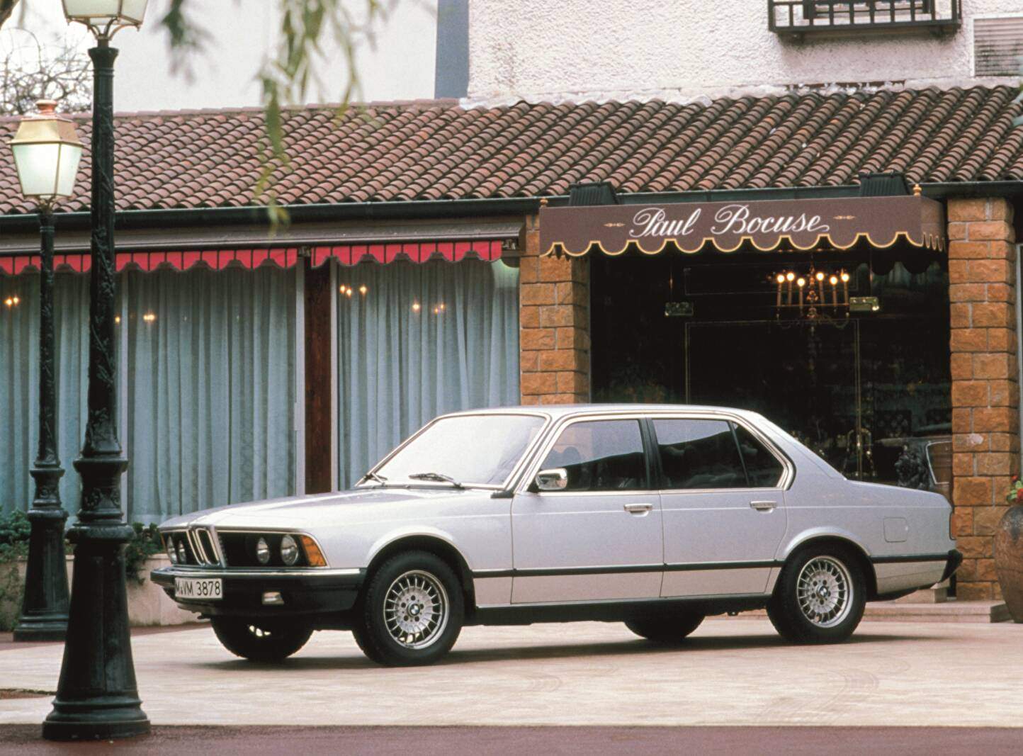 BMW 745i (E23) (1983-1987),  ajouté par fox58