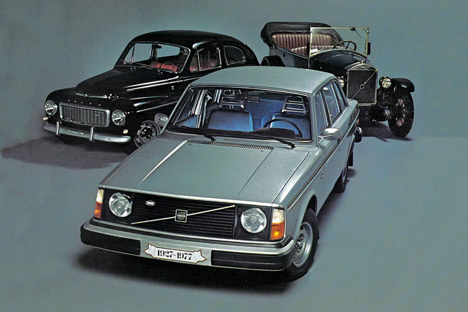 Volvo 244 2.0 L - DL « Jubilee Edition » (1977),  ajouté par fox58