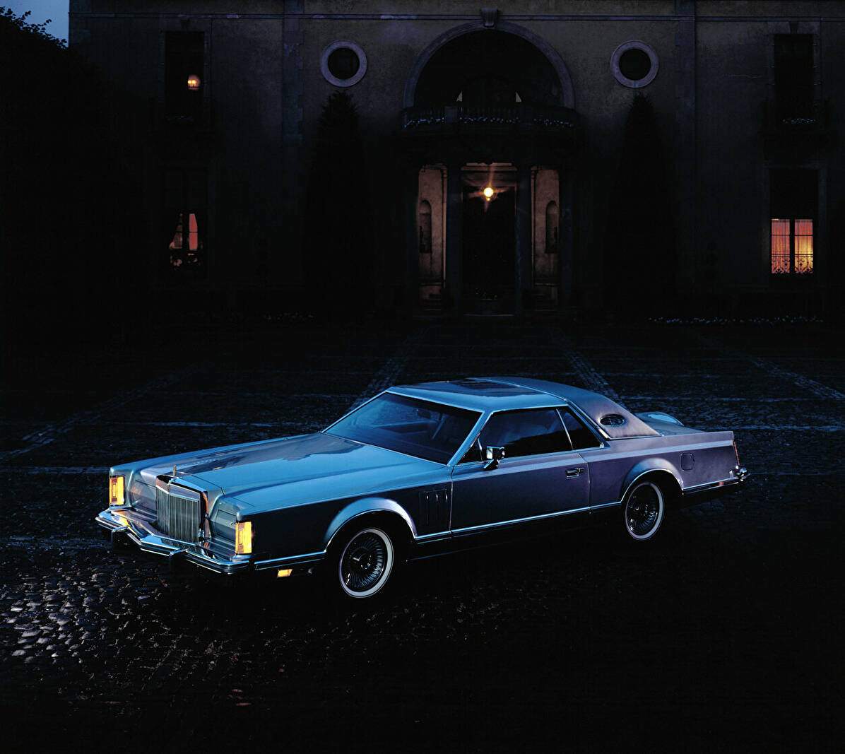 Lincoln Mark V 402ci 170 « Diamond Jubilee Edition » (1978),  ajouté par fox58