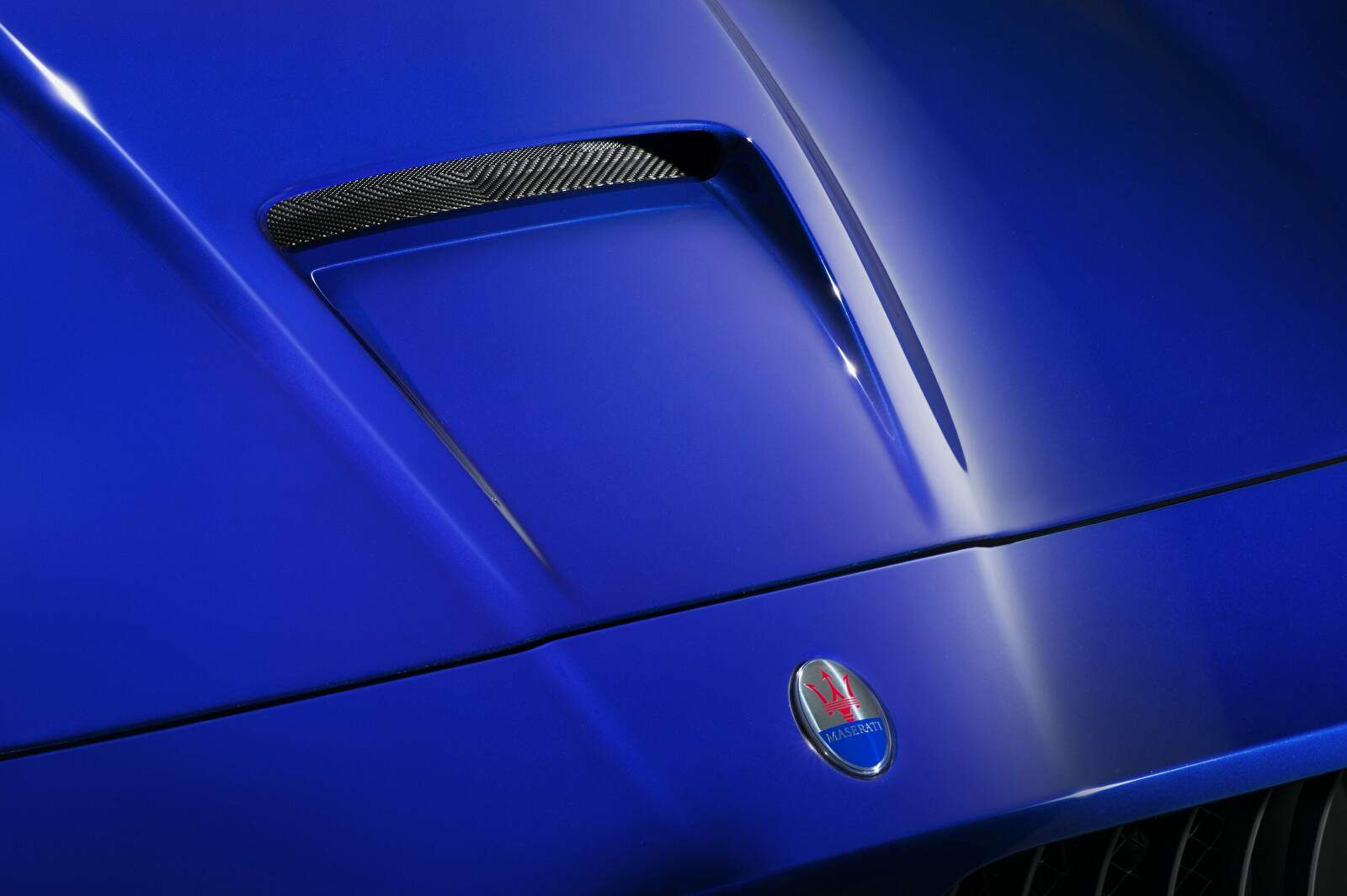 Maserati GranCabrio MC « Centennial » (2014-2015),  ajouté par fox58