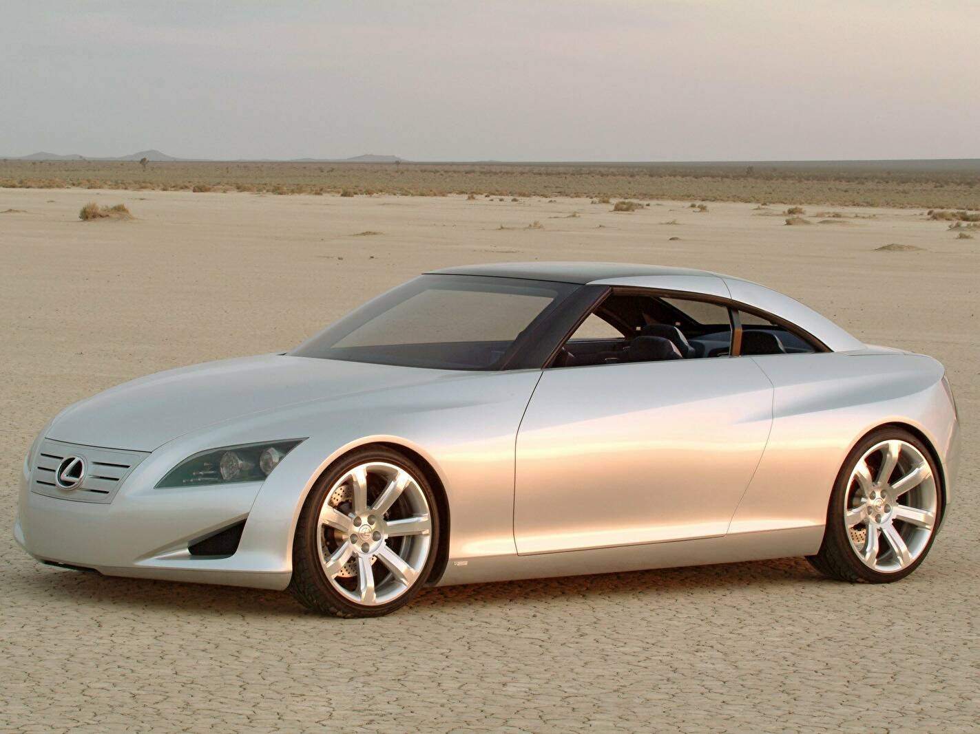 Lexus LF-C Concept (2004),  ajouté par fox58