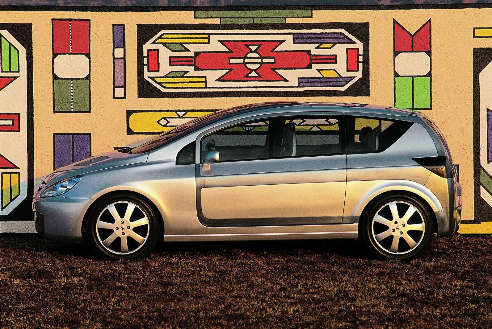 Peugeot Prométhée Concept (2000),  ajouté par fox58