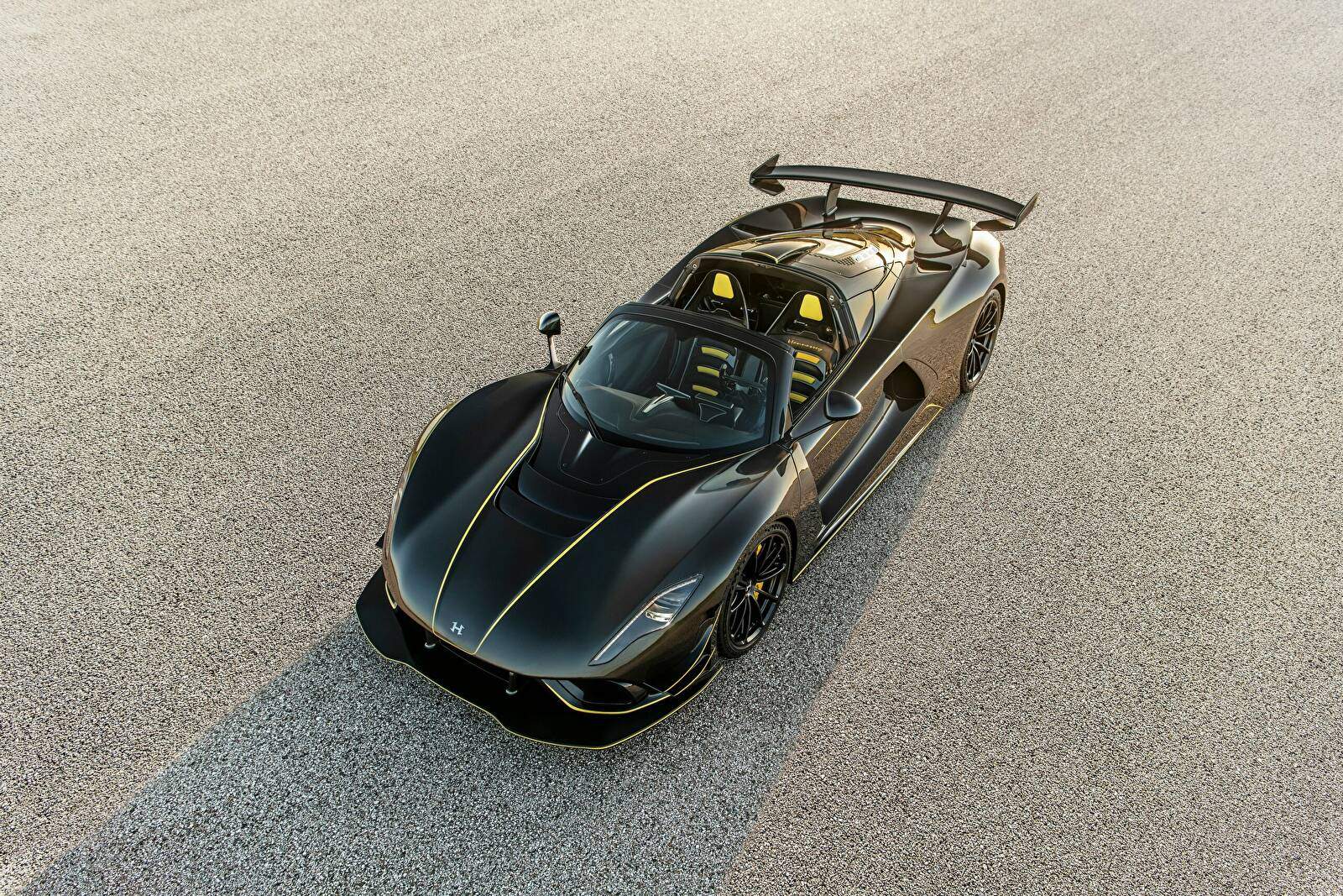 Hennessey Venom F5 Revolution Roadster (2023),  ajouté par fox58