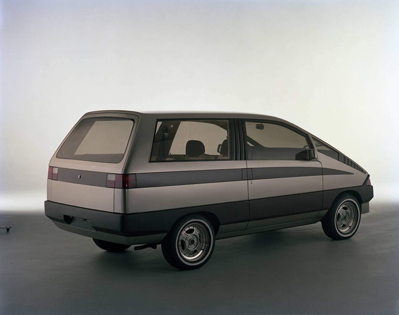 Ford Aerovan Concept (1981),  ajouté par fox58