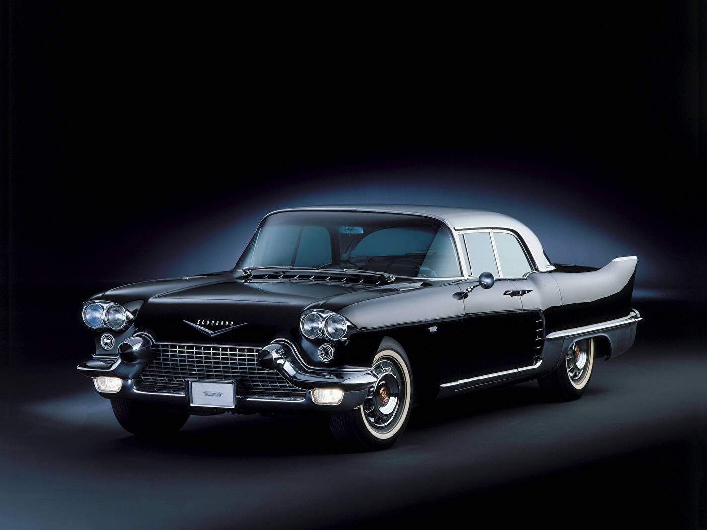 Cadillac Eldorado III Brougham (1957-1958),  ajouté par fox58
