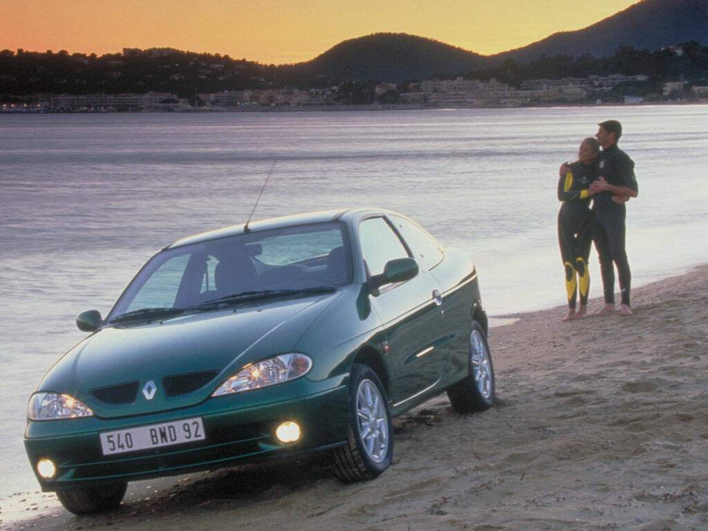Renault Megane Coupé 2.0 IDE 140 (Typ BA) (1999-2002),  ajouté par fox58