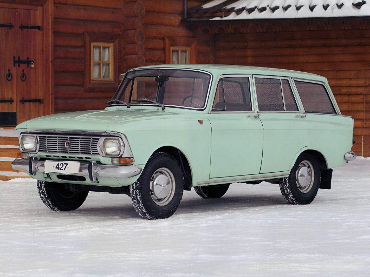 Moskvitch 427 IE (1973-1976),  ajouté par fox58