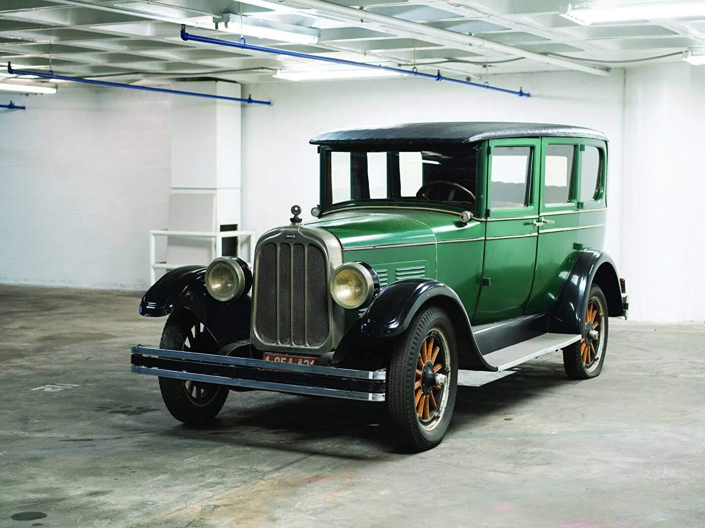 Chandler Standard Six (1927),  ajouté par fox58